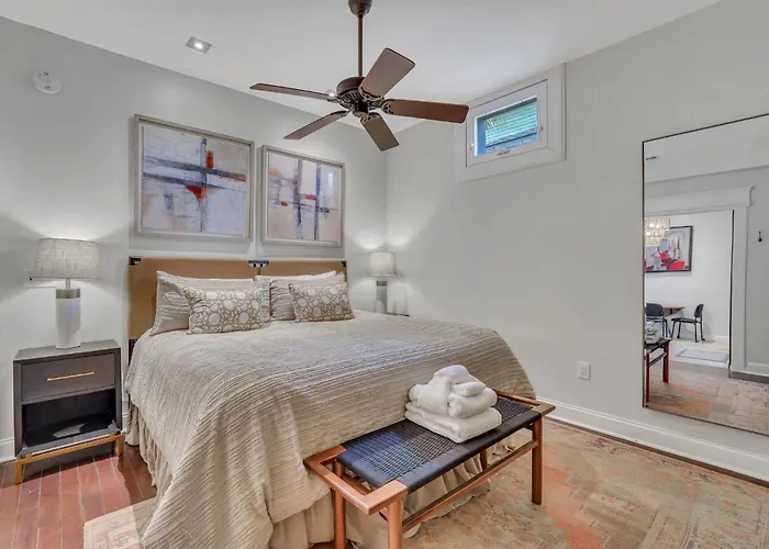 The Lincoln Loft, Near Forsyth Park With Free Parking