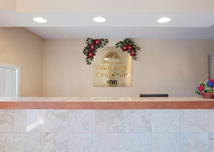 Hotels Close to Airport Americas Best Value Inn-Savannah